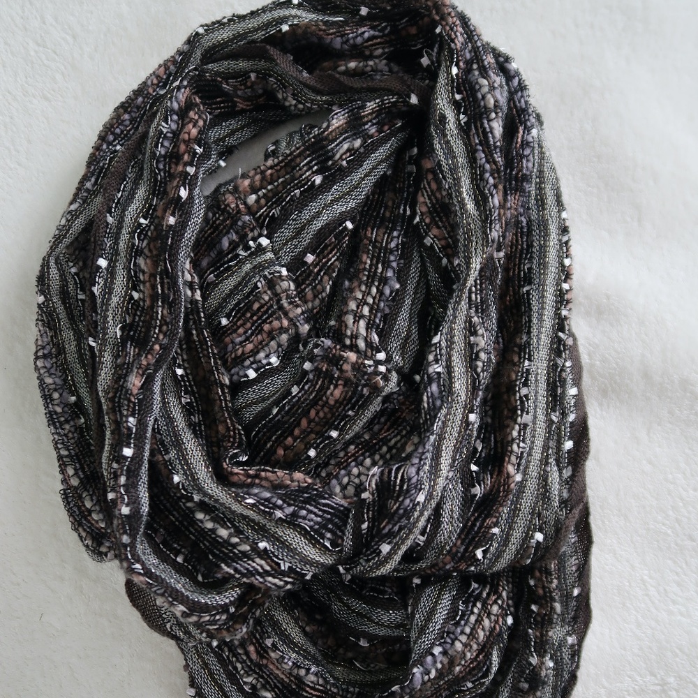 Infinity Scarf - Picture 2 of 4